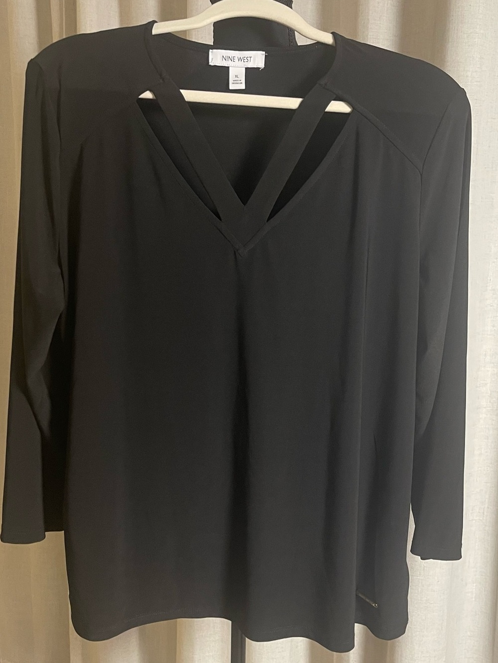 Nine West Black Long-Sleeve V-Neck Top with Front Strap Detail